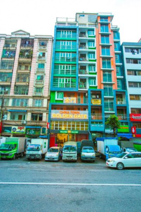  Golden Gate China Town Hotel  Янгон